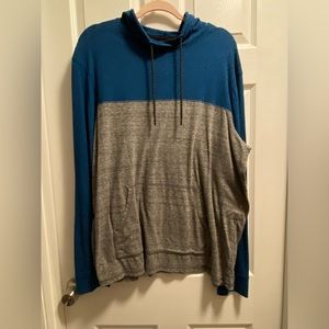 XXL Mens Urban Pipeline Light Hoodie